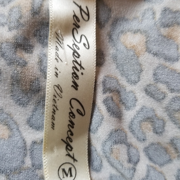 Perception Concept women's Leonard print long sleeve blouse size M - Picture 6 of 7